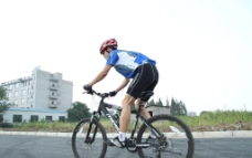 自行车运动骑自行车骑行自行车骑车体育运动休闲环法山地车图片
